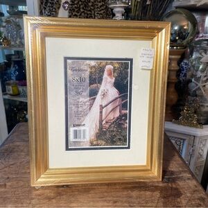 Vintage gold Wood picture frame with glass 8x10